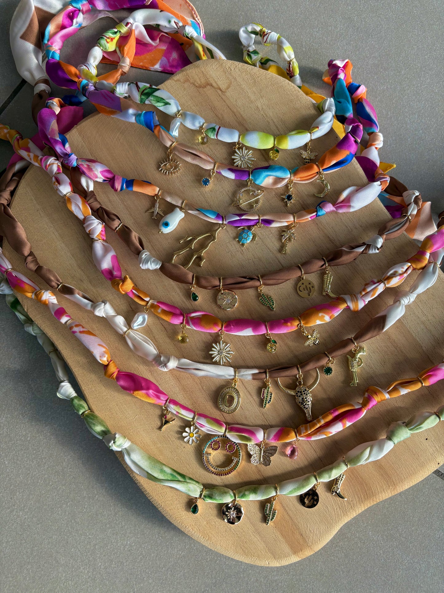 Collier SMILE orangé